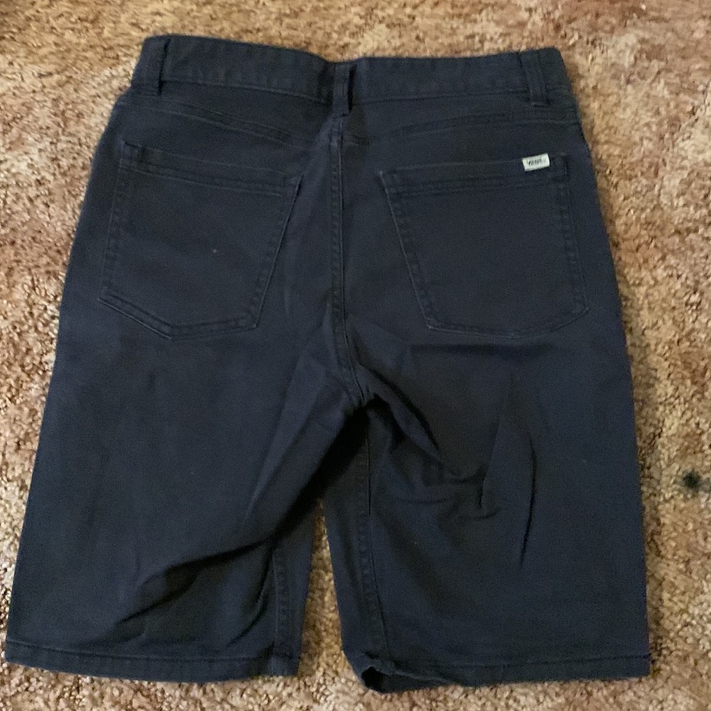 Size 16(boys)| Vans shorts| Perfect Condition - Picture 2 of 3